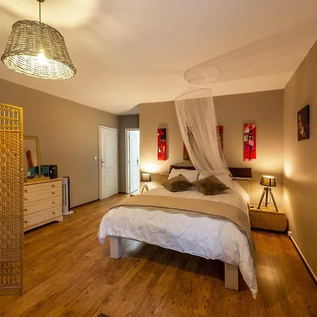 بيت ضيافة Les Tours Celtiques Touzac (Lot)
