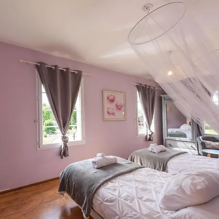 Les Tours Celtiques 4* Touzac (Lot)